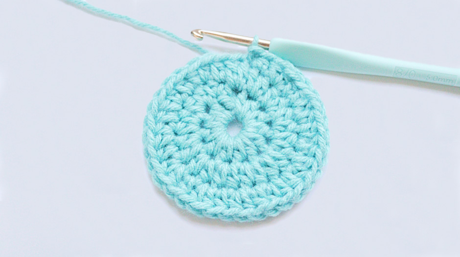 Half Double Crochet - working crochet continuously in a spiral 