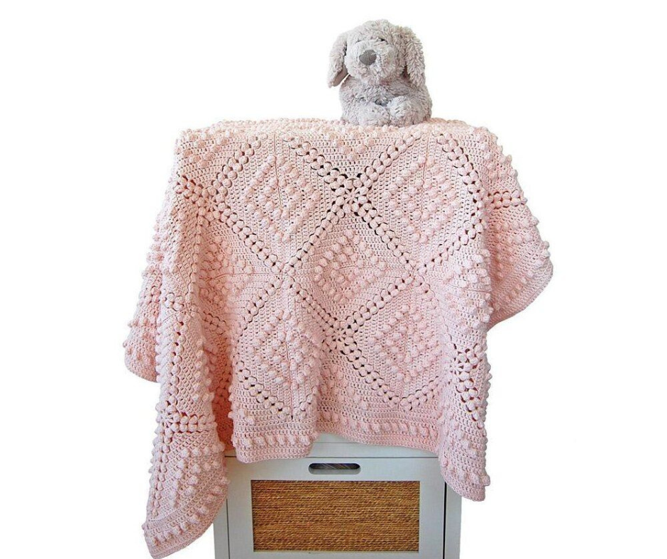 Fenya Vintage Style Crochet Blanket 