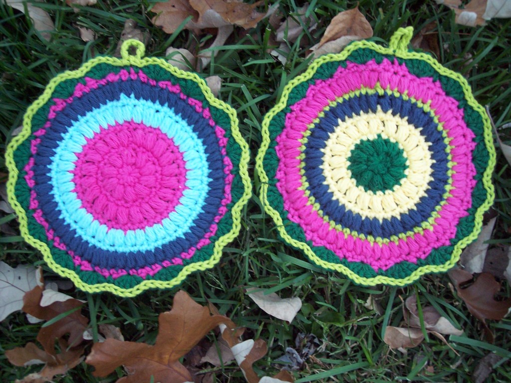 Puffy Scrap Yarn Pot Holder Crochet Pattern